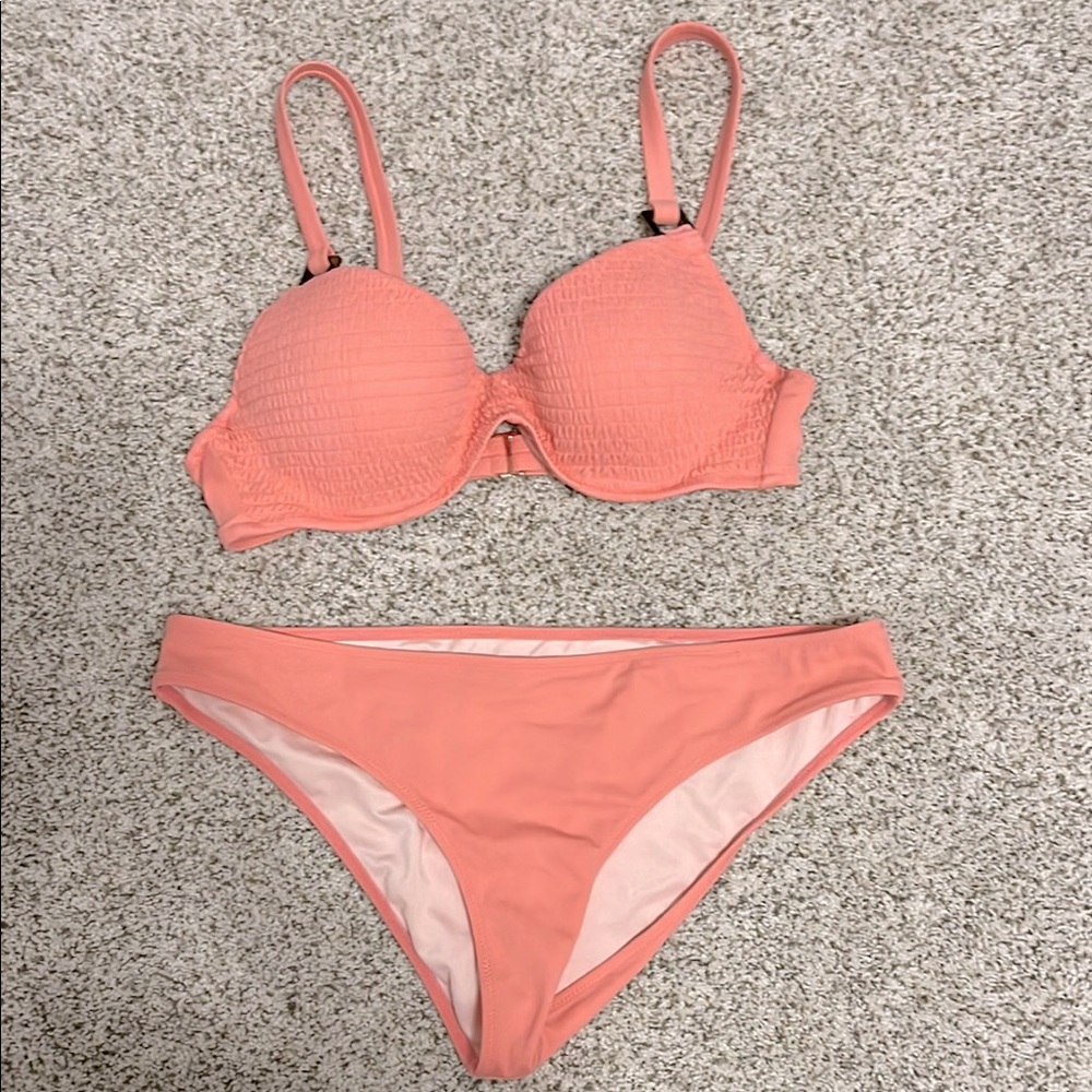 Pink Women’s bikini, size M, top is 34B